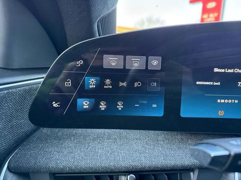 Used 2024 Lucid Air Touring image 47