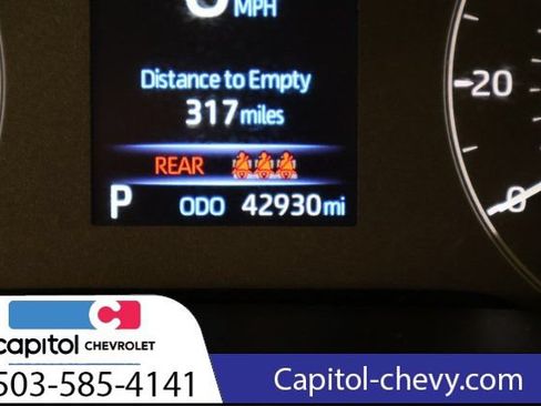 Used 2024 Toyota Corolla LE FWD image 15