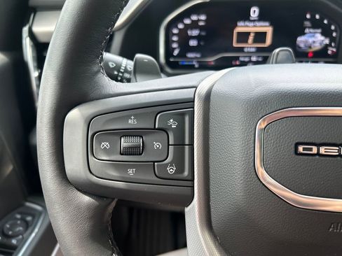 Used 2025 GMC Sierra 1500 Denali AWD/4WD image 23