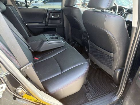 Used 2021 Toyota 4Runner Venture w/ Moonroof Package AWD/4WD image 15