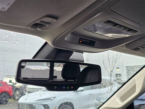 Used 2022 GMC Canyon Denali w/ Denali Black Edition Package image 61