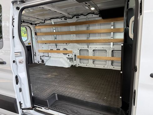 Used 2025 Ford Transit 250 Low Roof w/ Exterior Upgrade Package RWD image 5