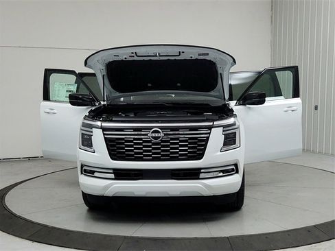 New 2026 Nissan Armada Platinum Reserve image 10