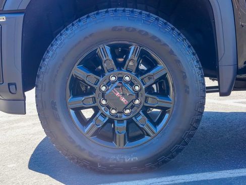 New 2026 GMC Sierra 3500 AT4 w/ AT4 Premium Plus Package image 7