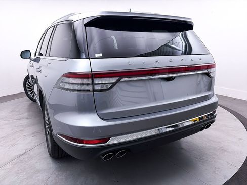 Used 2020 Lincoln Aviator Reserve w/ Equipment Group 201A image 11