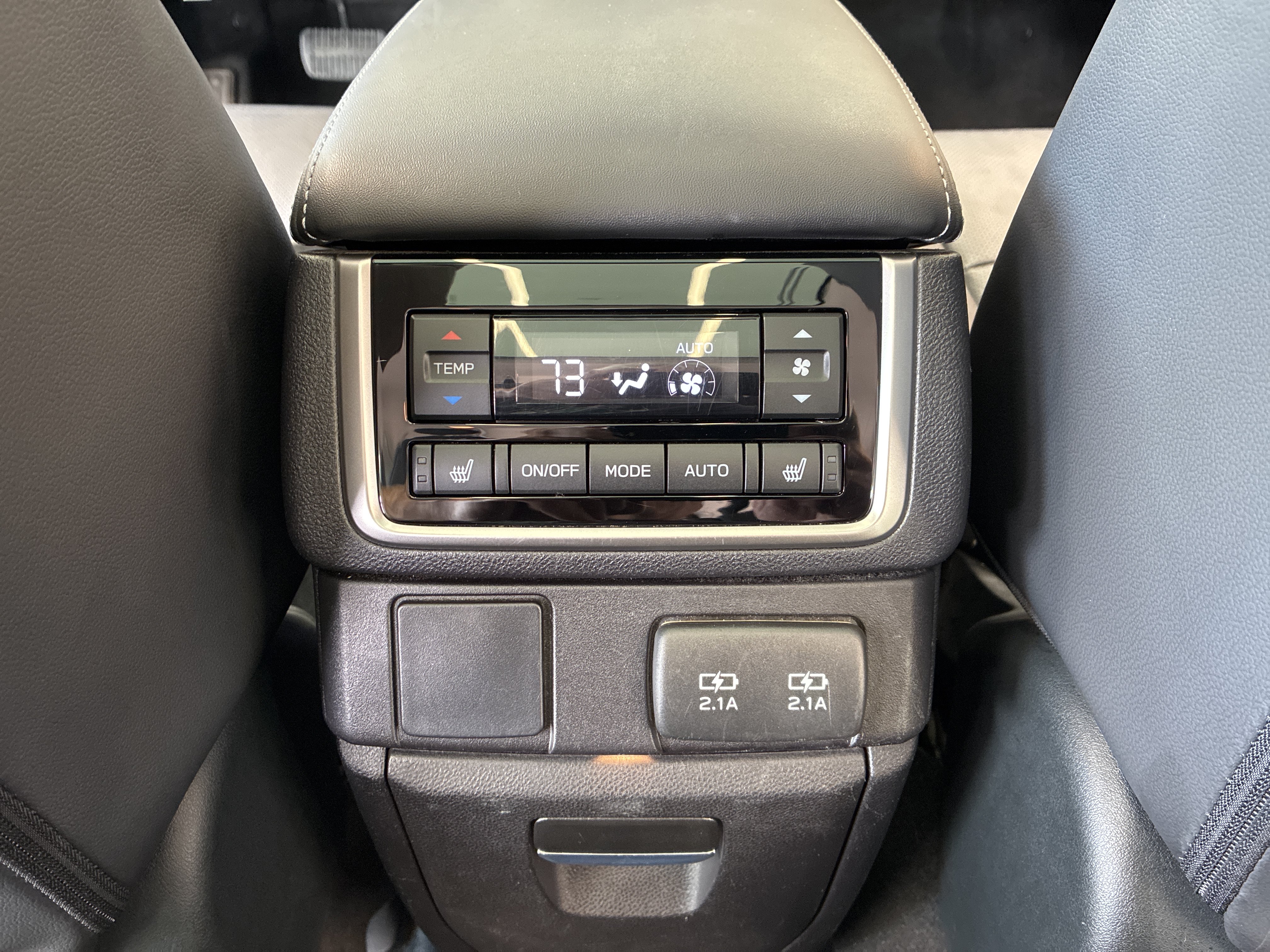 Used 2019 Subaru Ascent Limited AWD/4WD image 15