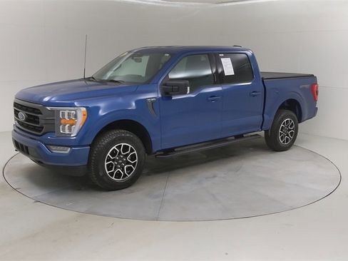 Certified 2022 Ford F150 XLT w/ Equipment Group 302A High image 20