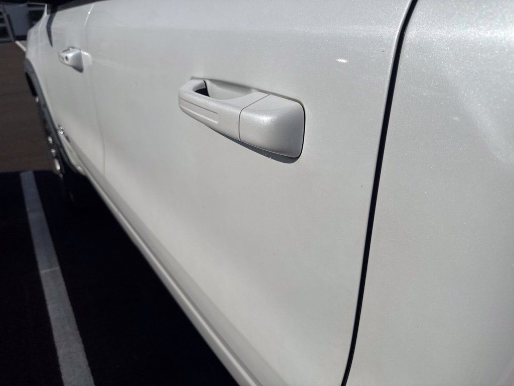 Used 2021 RAM 1500 Laramie AWD/4WD image 37