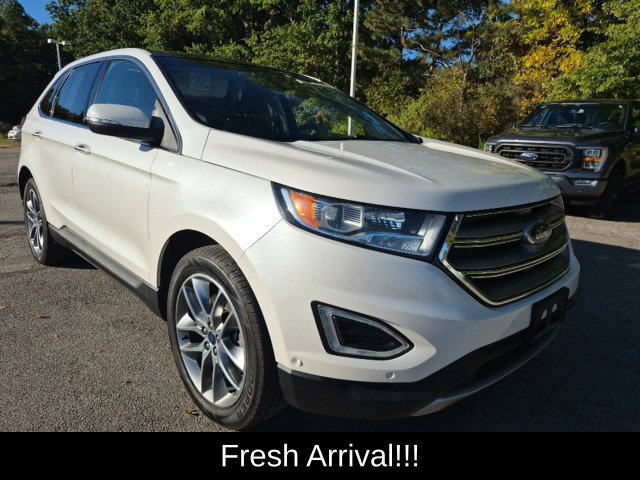 Used 2015 Ford Edge Titanium w/ Equipment Group 302A AWD/4WD image 12