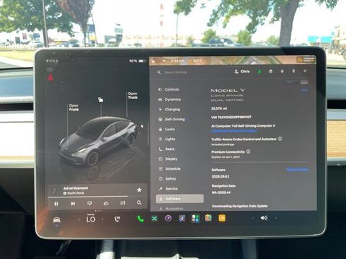Used 2023 Tesla Model Y Long Range AWD/4WD image 5