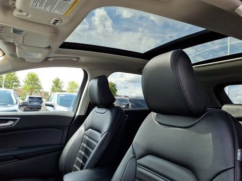 Used 2024 Ford Edge SEL w/ Convenience Package AWD/4WD image 18