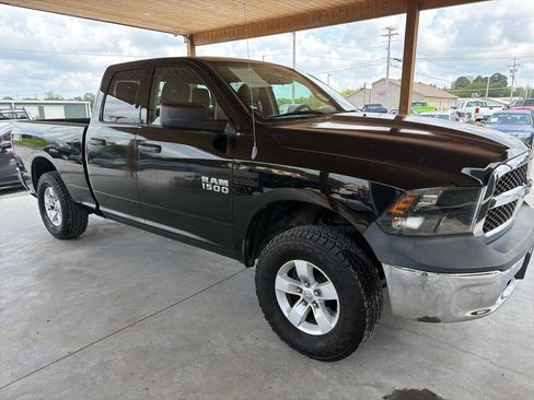 Used 2013 RAM 1500 Tradesman w/ Popular Equipment Group AWD/4WD image 9