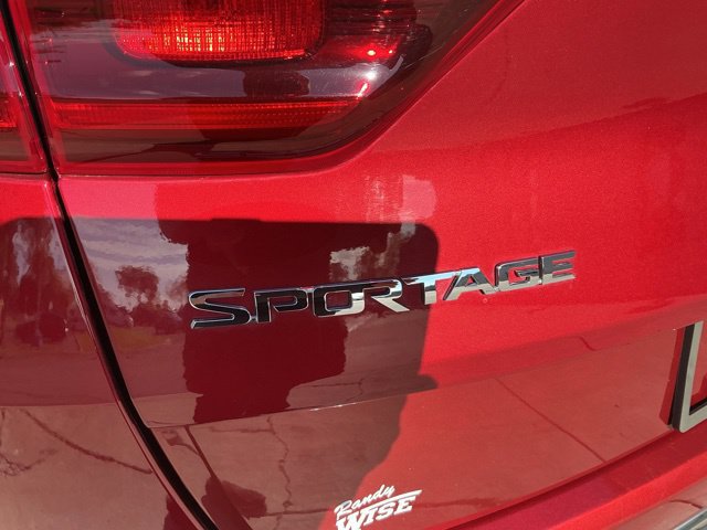 Used 2020 Kia Sportage LX AWD/4WD image 35