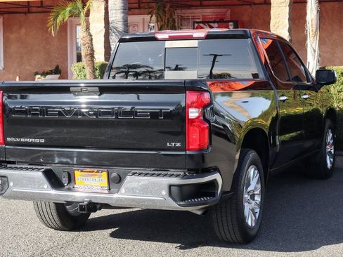 Used 2019 Chevrolet Silverado 1500 LTZ w/ LTZ Plus Package AWD/4WD image 10