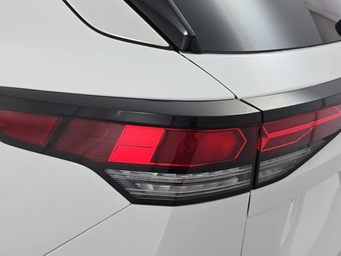 New 2026 Volkswagen Tiguan S FWD image 33