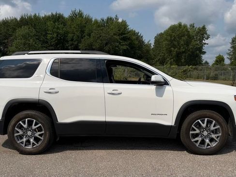 Used 2022 GMC Acadia SLT w/ Preferred Package AWD/4WD image 10