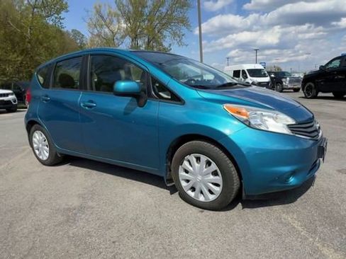 Used 2014 Nissan Versa Note S Plus FWD image 2