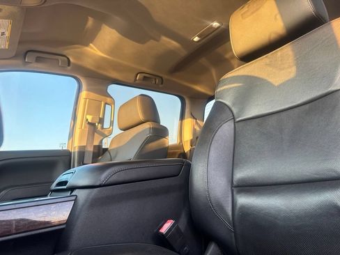 Used 2017 GMC Sierra 1500 SLT RWD image 39