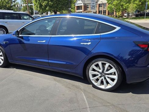 Used 2018 Tesla Model 3 Long Range RWD image 12
