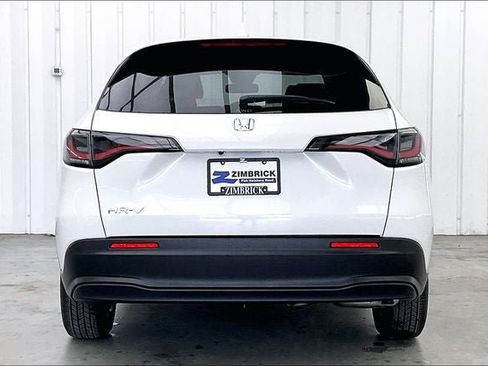 New 2026 Honda HR-V LX image 4