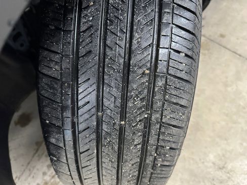 Certified 2024 Chevrolet Trax RS w/ Sunroof Package image 33