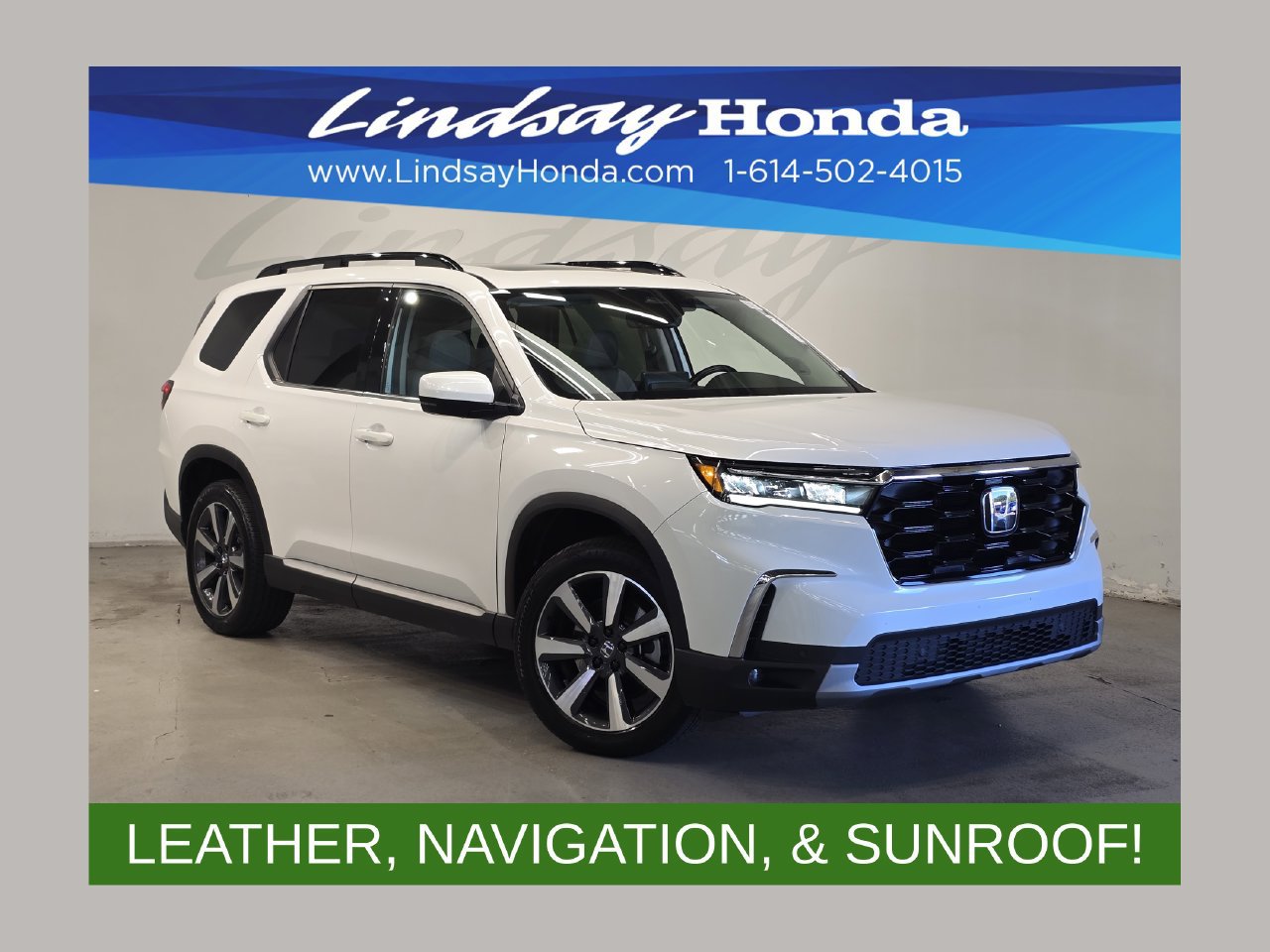 Used 2024 Honda Pilot Touring image 1