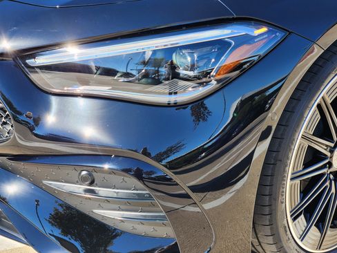 New 2026 Mercedes-Benz CLE 300 4MATIC Cabriolet image 8