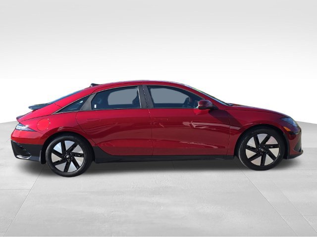 Certified 2024 Hyundai Ioniq 6 SE RWD image 6