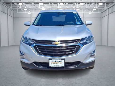 Used 2018 Chevrolet Equinox LT FWD image 3