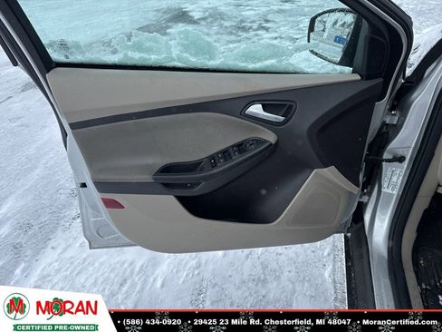 Used 2014 Ford Focus SE w/ Interior Protection Package image 9
