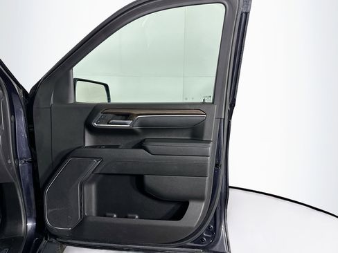 Used 2023 Chevrolet Silverado 1500 LT image 31