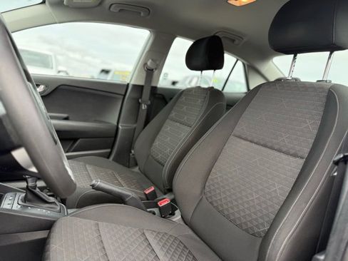 Used 2021 Kia Rio LX image 16