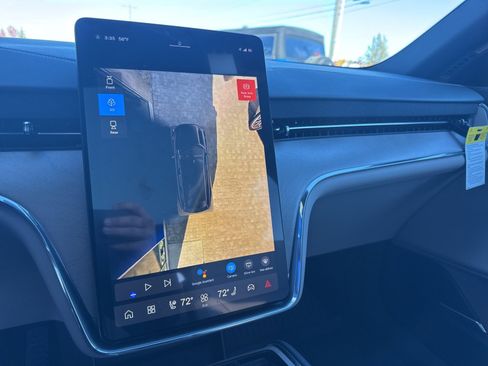 New 2025 Volvo EX90 Ultra image 25