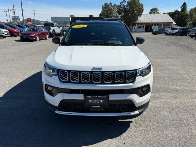 Used 2025 Jeep Compass Limited AWD/4WD image 8