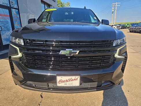 Used 2021 Chevrolet Tahoe RST w/ Luxury Package AWD/4WD image 16