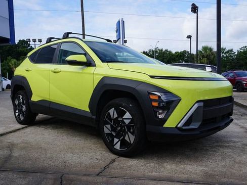 Used 2024 Hyundai Kona SEL w/ Convenience Package AWD/4WD image 2