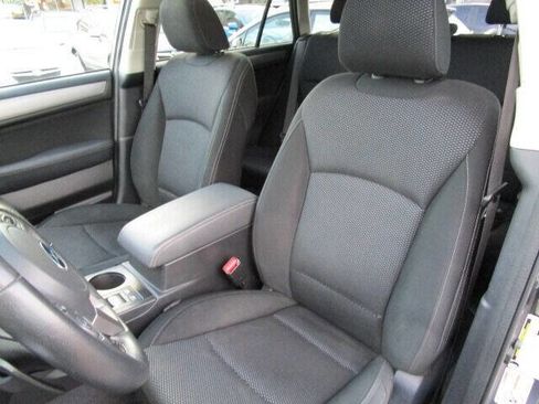 Used 2000 Subaru Outback Limited image 24