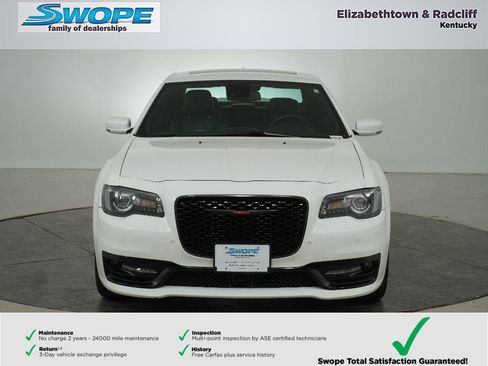 Used 2023 Chrysler 300 S w/ Comfort Group image 8