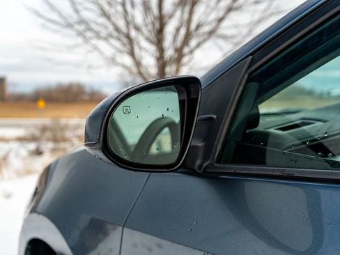 Used 2016 Toyota Corolla LE image 15