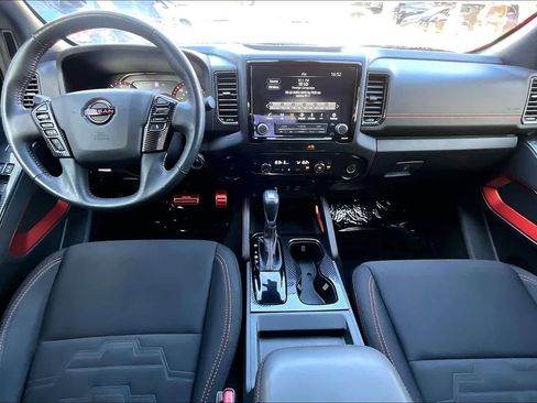 Used 2022 Nissan Frontier Pro-X w/ Technology Package image 15
