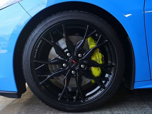 Used 2024 Chevrolet Corvette Stingray Premium Conv w/ Z51 Performance Package image 25