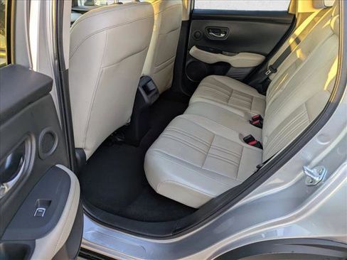 Used 2023 Honda HR-V EX-L image 18