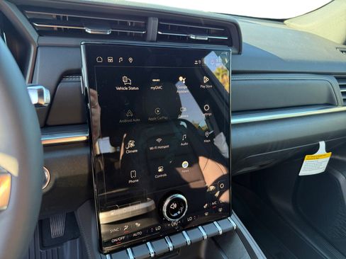 New 2026 GMC Terrain Elevation w/ Elevation Premium Package image 12