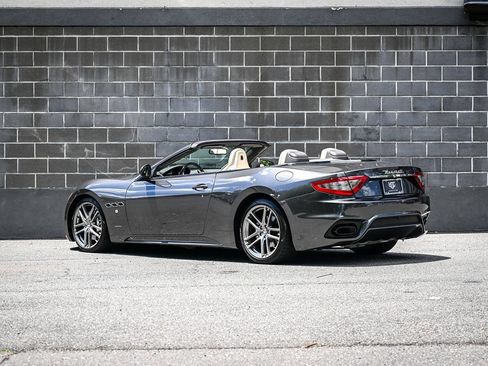 Used 2018 Maserati GranTurismo Sport RWD image 4