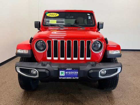 Used 2021 Jeep Wrangler Unlimited Sahara w/ Uconnect 4C Nav & Sound Group AWD/4WD image 10