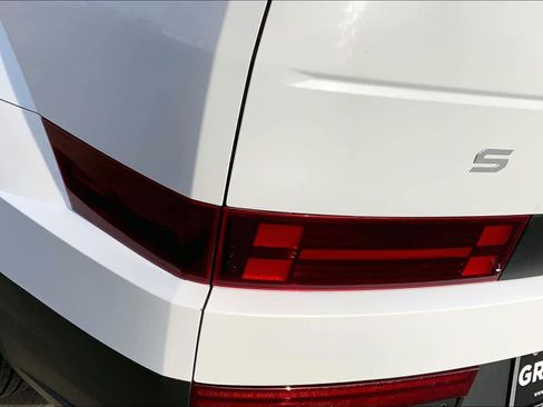 Used 2025 Hyundai Santa Fe SEL image 28