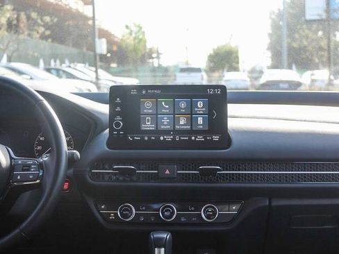 Used 2025 Honda HR-V EX-L image 18