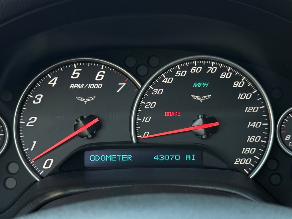Used 2008 Chevrolet Corvette Convertible RWD image 41