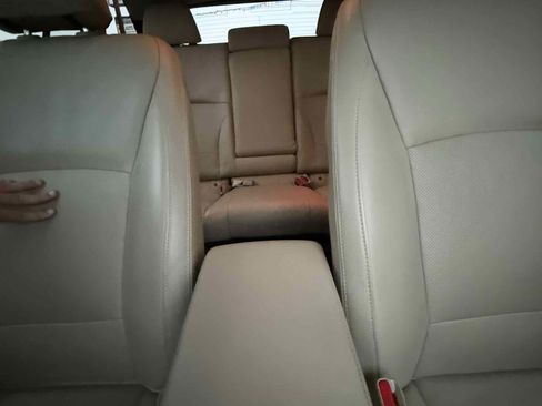 Used 2016 Subaru Outback 2.5i Limited image 47