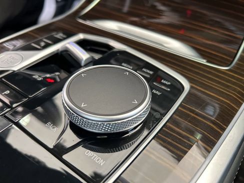 Used 2026 BMW X5 sDrive40i image 58